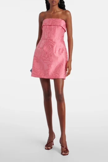 Rebecca Vallance - Petra